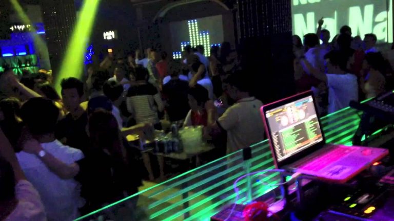 Nightclubs Warned to Comply With the Rules or Face Closure