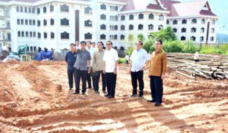 Boost Economic Development, PM Urges Authorities in Phongsaly