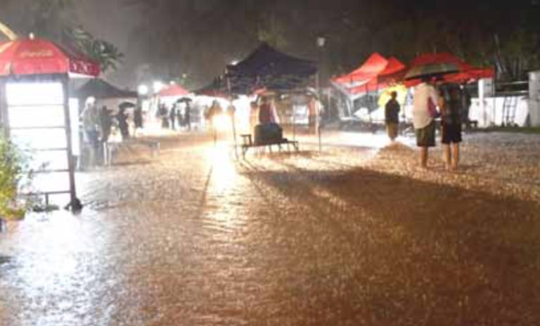 Heritage City Market Closes Due to Flooding