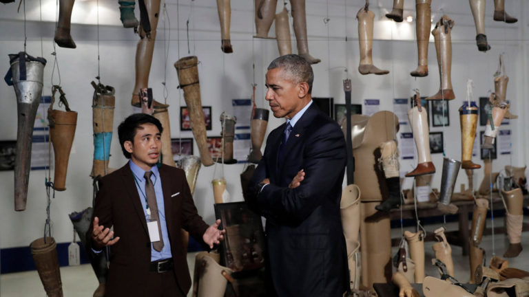 Obama Pays Tribute to Victims of U.S. Bombings During the ‘Secret War’ in Laos