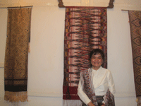 Vientiane Textile Exhibition Promotes Traditional Weaving