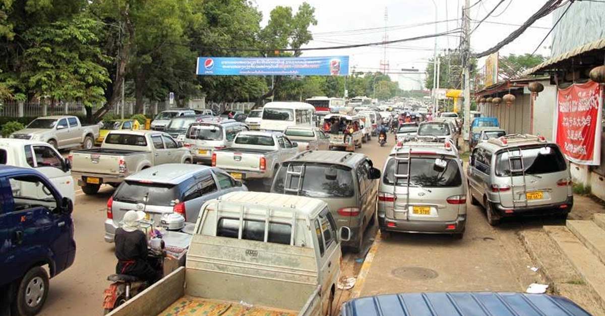 900.000 vehicles registered in vientiane capital