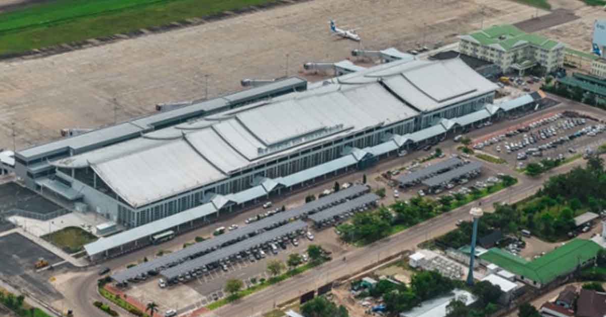 Vientiane's Wattay International Airport in 2018 (Hazama Ando Corporation)