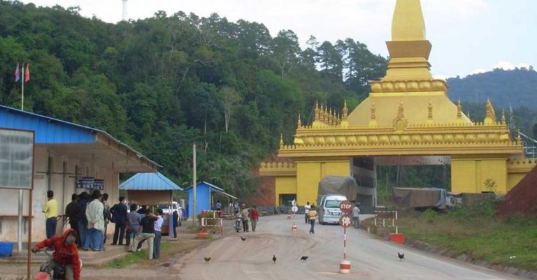 Laos Suspends Visas at Checkpoints Bordering China