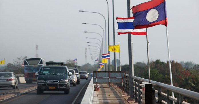 Laos, Thailand friendship bridge