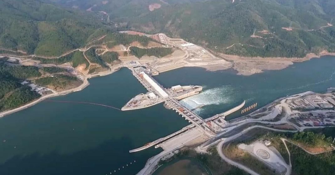 Xayaburi Dam Denies Responsibility for Dry Mekong River