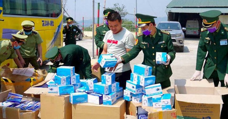 Vietnamese Man Caught Smuggling Face Masks into Laos (Photo VN Express)