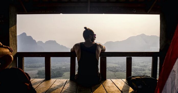 Hundreds of foreigners stranded in Laos