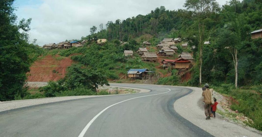 Road from Bokeo to Luang Namtha