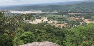 Illegal logging at Phou Phanang