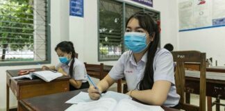 Laos to Vaccinate Final Year Secondary School Students
