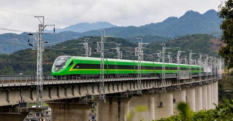 A Chinese train along the Laos-China Railway