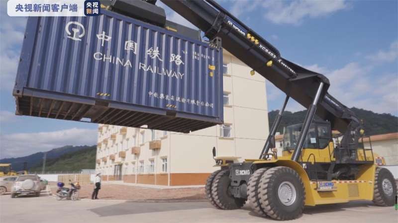 Freight services along the Laos-China Railway