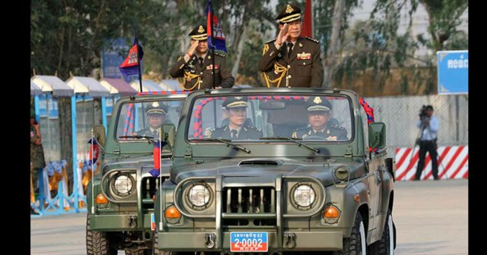 Prime Minister Hun Sen and Royal Cambodian Army Commander Lieutenant General Hun Manet inspect troops on the 20th anniversary of the Royal Cambodian Army on January 24, 2019. KT/Khem Sovannara Prime Minister Hun Sen and Royal Cambodian Army Commander Lieutenant General Hun Manet inspect troops on the 20th anniversary of the Royal Cambodian Army on January 24, 2019. KT/Khem Sovannara