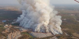 Landfill fire fills Vientiane with toxic smoke