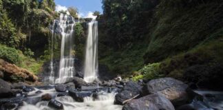 Tad Yuang Waterfall