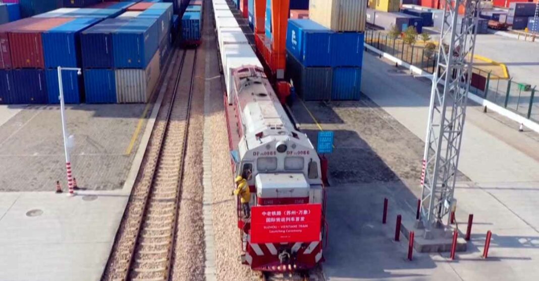 Thailand freights 1000 tonnes of rice on Laos-China Railway