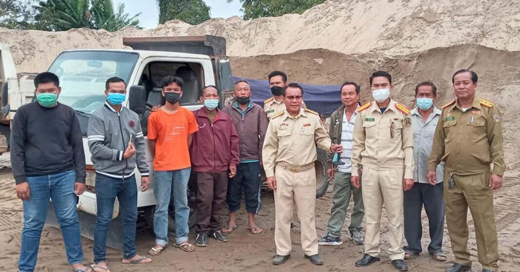 Dump truck divers receive training in Savannakhet