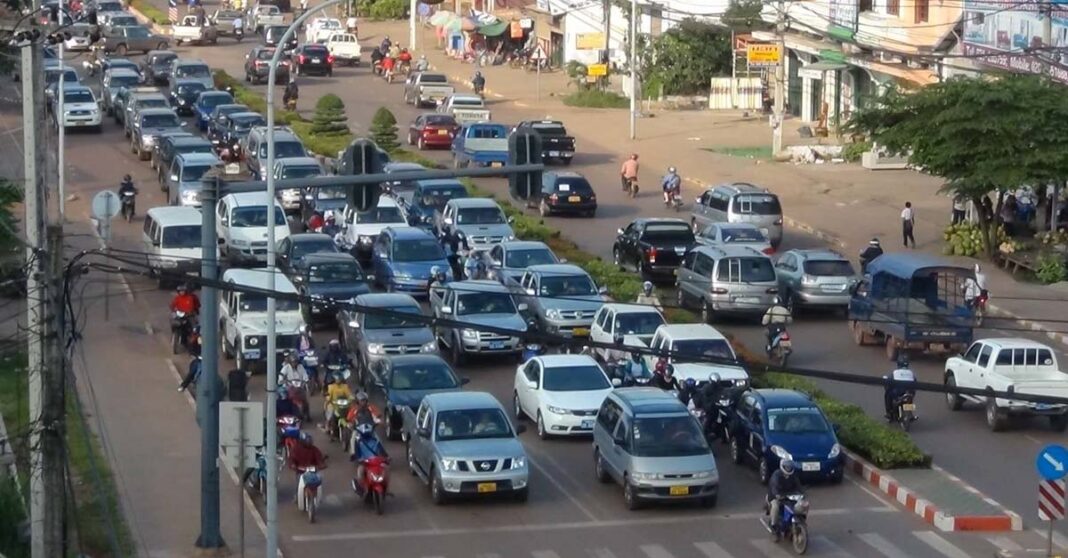 Traffic jam in Vientiane Capital