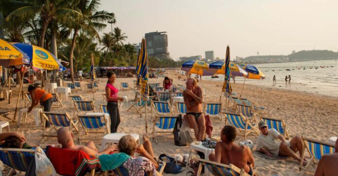 Russian tourists stuck in Thailand