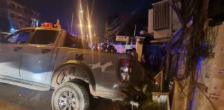 The vehicle came to a stop after hitting a power pole. (Photo: Vientiane Rescue 1624).