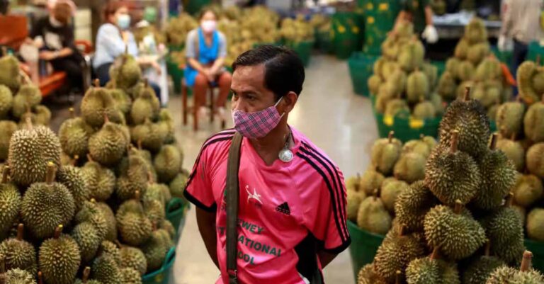 China's zero-covid policy and Russia's war in Ukraine have disrupted fruit supply in Asia