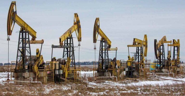 Oil fields in Russia (Photo: Bloomberg)