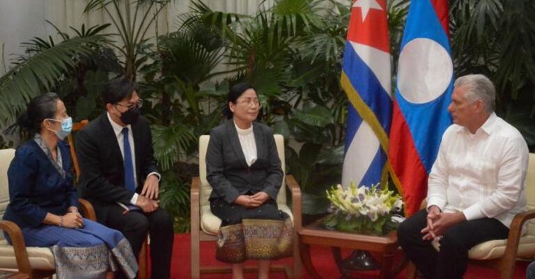 Viengthong Siphandone meets President Miguel Díaz-Canel Bermúdez