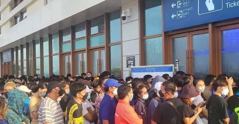 Massive crowds queue for tickets on the Laos-China Railway.