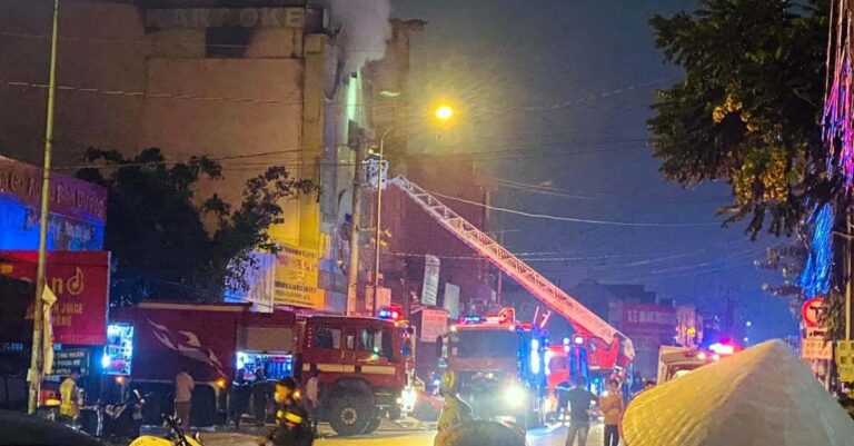 Fire at a karaoke bar in Vietnam