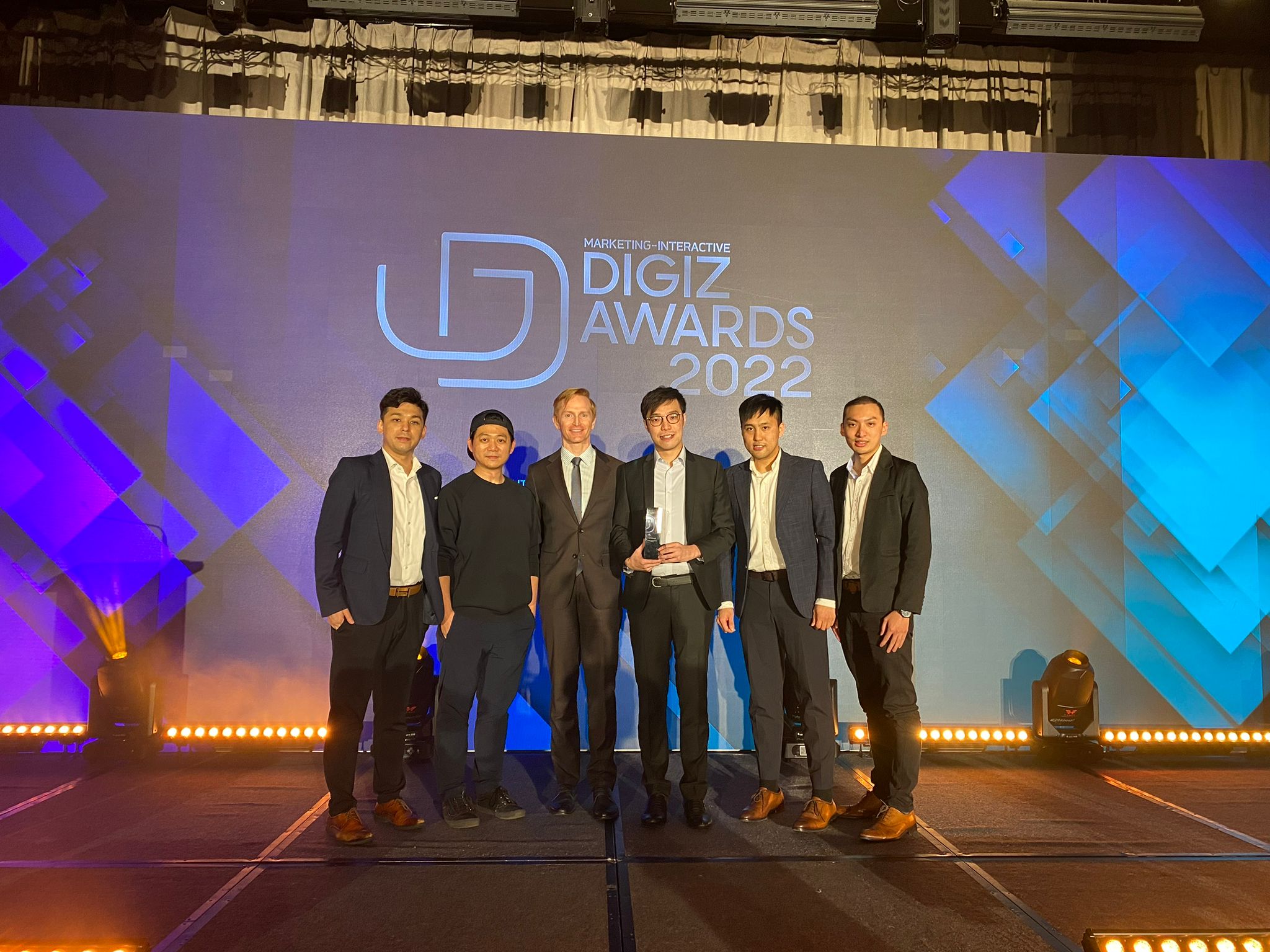 technine x SDMC was awarded the Best MarTech Team of Digiz Awards 2022 ...