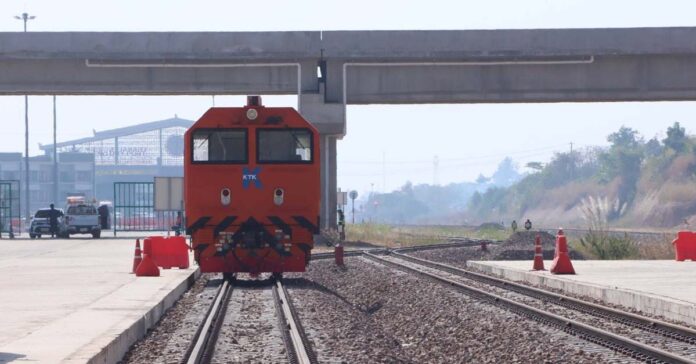 Thai Railway Delegation Visits Laos for Transportation Discussions Thai Railway Delegation Visits Laos for Transportation Discussions