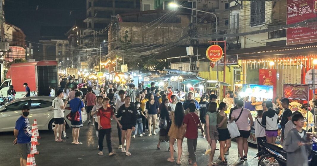 Sihom Night Market Ordered To Close Ahead Of MRC Summit