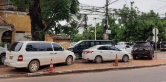 Illegal parking in Vientiane