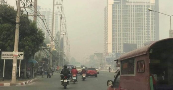 Chiang Mai Residents Take Legal Action Against PM Amidst Thick Fog Chiang Mai Residents Take Legal Action Against PM Amidst Thick Fog