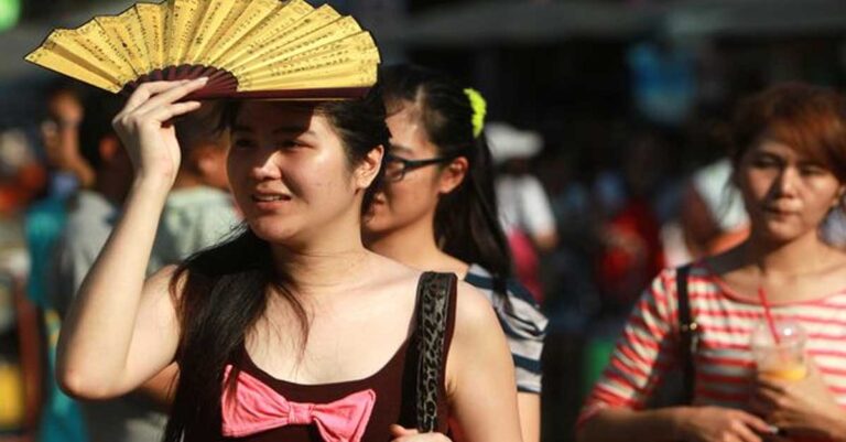 Health Officials Issue Heatwave Warning in Thailand