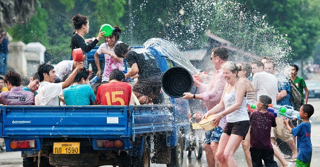 Traffic Police to Ensure Safety During Lao New Year Celebrations