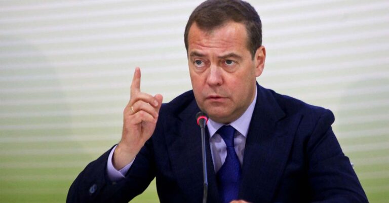 Russia’s Medvedev Arrives in Laos for High-Profile Talks