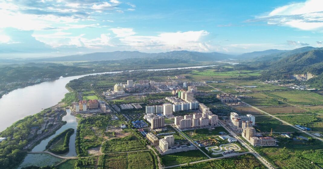 SEZs Provides More Than 60,000 Jobs to Locals in Laos