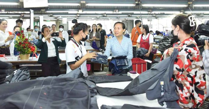 Lao Minister Proposes New Employment Law to Safeguard Workers' Rights and Boost Job Market