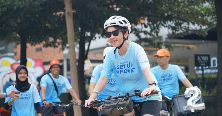 The EU, ASEAN Marks the Start of Green Diplomacy Weeks 2023  Through Fun Run, Walk, Cycling Event in Jakarta