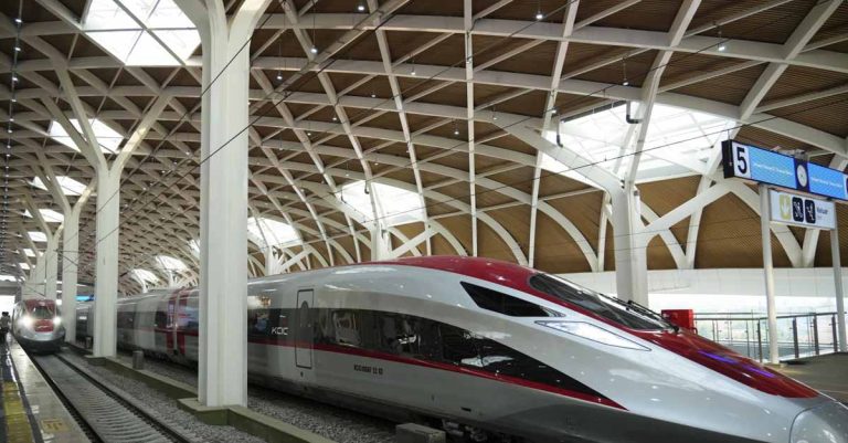 Indonesian President Launches Southeast Asia’s First High-Speed Railway, Funded by China