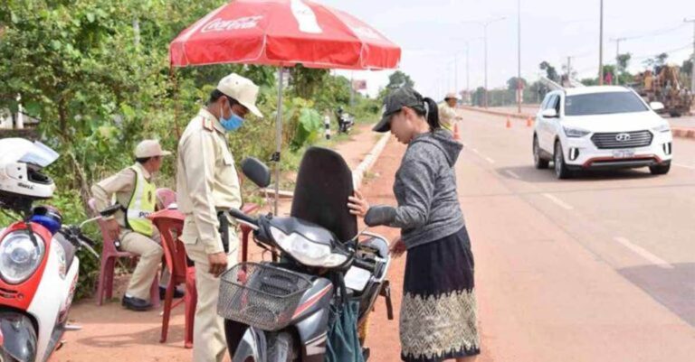 Lao Police Face Public Outrage Over Alleged Unfair Fees