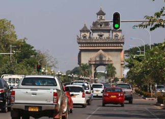 Lao Government to Develop Better Transport System to Ease Traffic in Vientiane Capital
