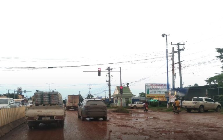 Lao Government Unveils Plan to Revamp Road No.13 in Xaythany District