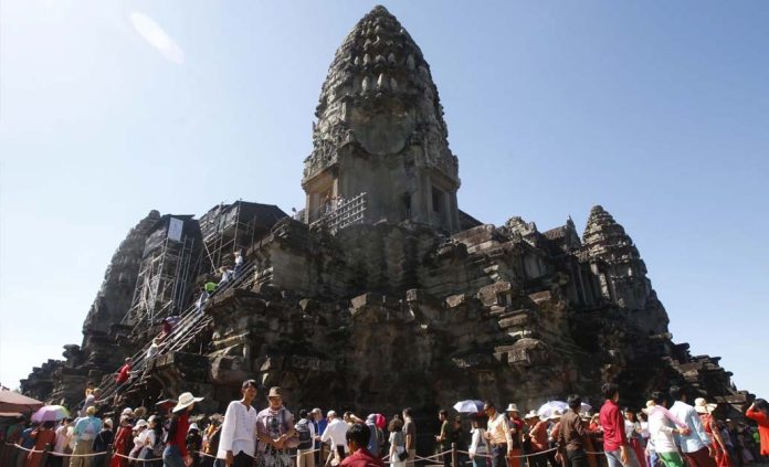 A Rights Group Accuses Unesco of Turning a Blind Eye to Forcible Evictions at Cambodia’s Angkor Wat A Rights Group Accuses Unesco of Turning a Blind Eye to Forcible Evictions at Cambodia’s Angkor Wat