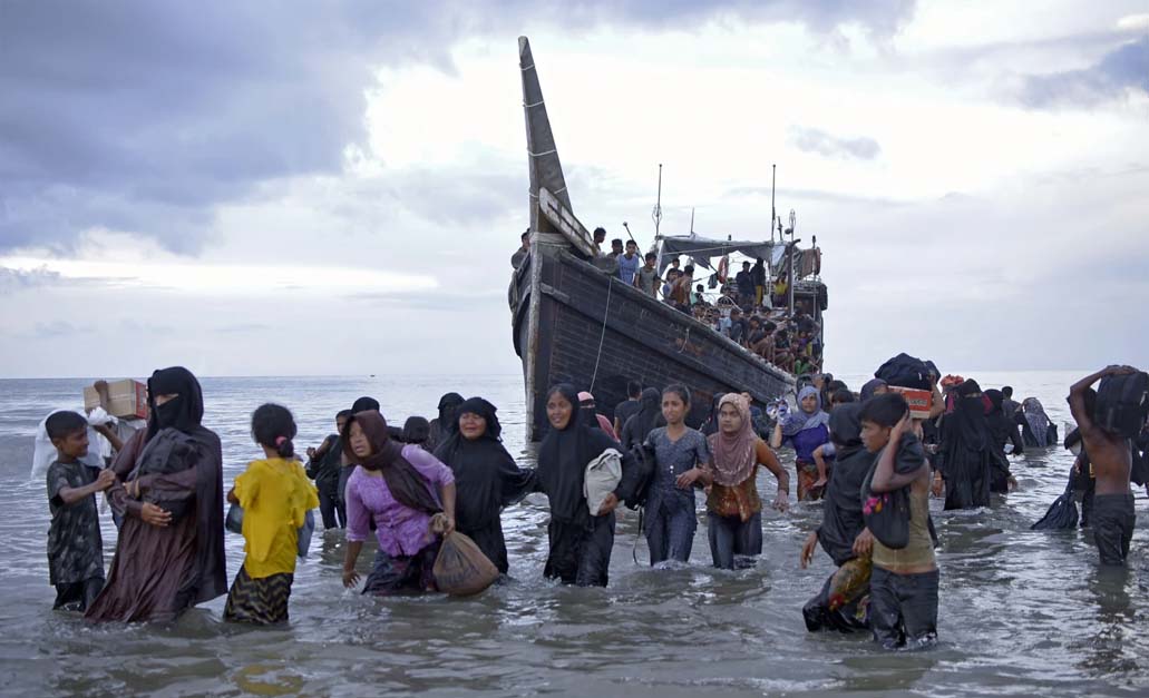 Students in Indonesia Protest the Growing Numbers of Rohingya Refugees in Aceh Province