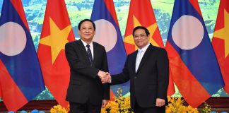 Vietnam Commits to Enhancing Education Ties with Laos, Offers Over Thousands of Scholarships