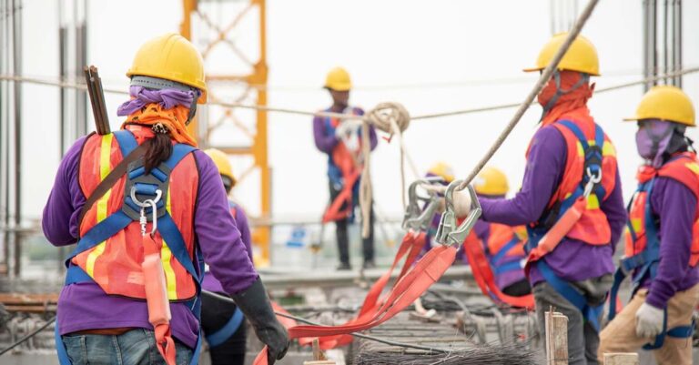 Migrant Workers from Laos, Cambodia, Myanmar Under Labor Agreement Advised to Leave Thailand by End of April