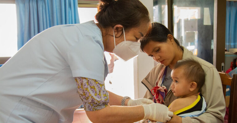 New Vaccination Drive Aims to Protect Lao Children from Measles, Rubella